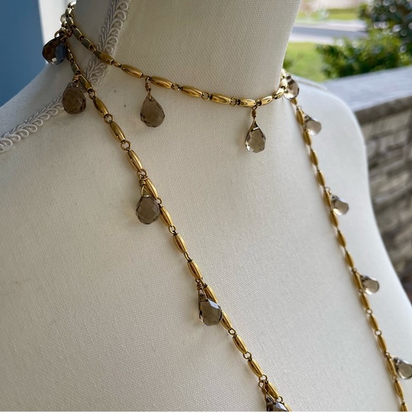 J. CREW GRAY SMOKEY FACETED TEARDROP BEADED GLASS CHARMS 44"-46" LONG GOLD TONE - Picture 4 of 10